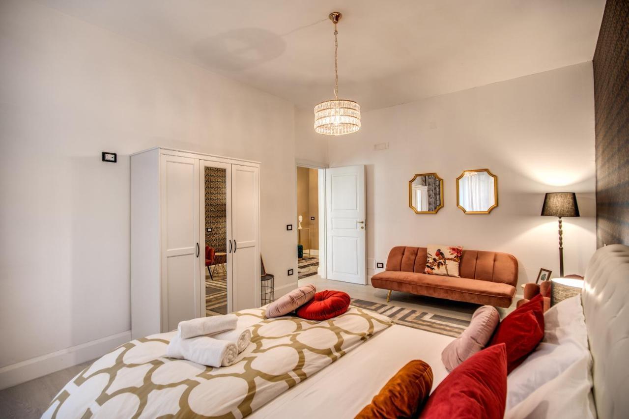 Aweshomeitaly - White Mirrors Apartment ปิซา ภายนอก รูปภาพ