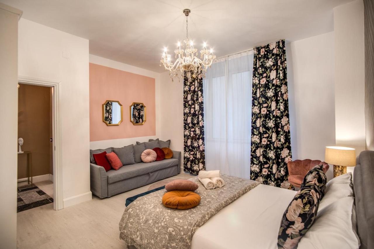 Aweshomeitaly - White Mirrors Apartment ปิซา ภายนอก รูปภาพ