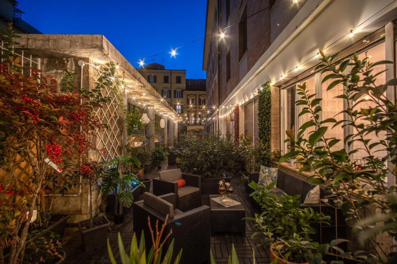 Aweshomeitaly - White Mirrors Apartment ปิซา ภายนอก รูปภาพ