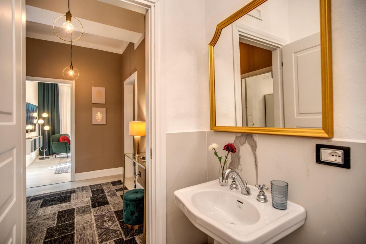 Aweshomeitaly - White Mirrors Apartment ปิซา ภายนอก รูปภาพ