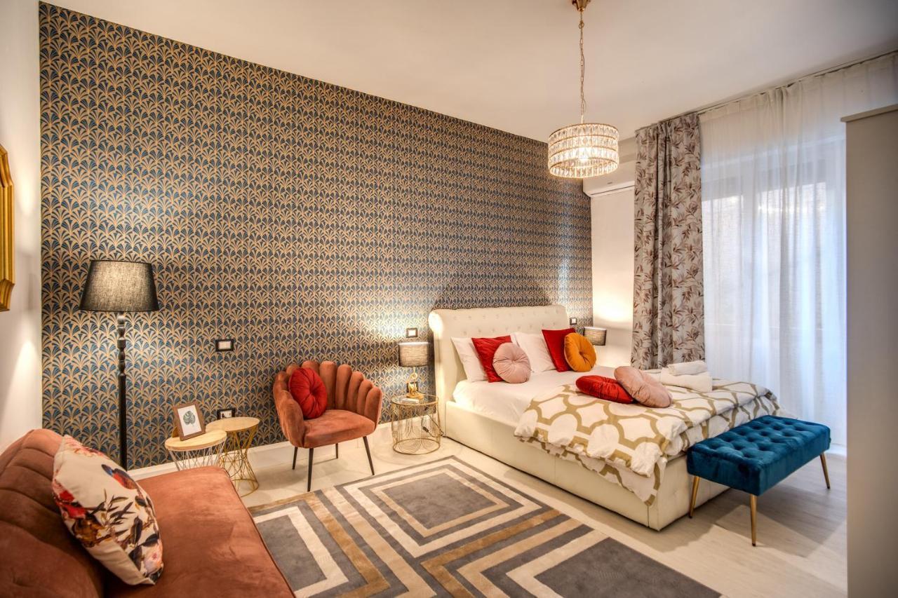 Aweshomeitaly - White Mirrors Apartment ปิซา ภายนอก รูปภาพ