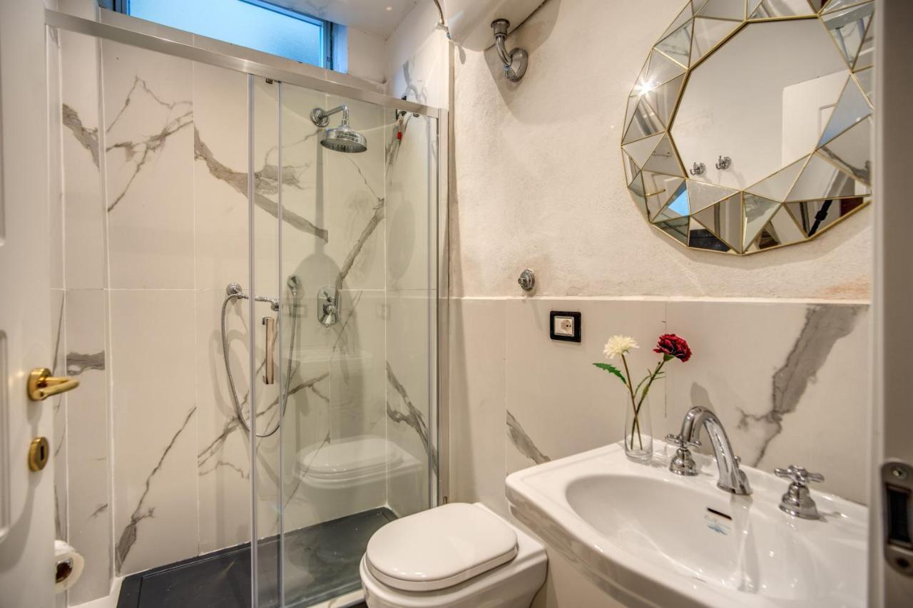 Aweshomeitaly - White Mirrors Apartment ปิซา ภายนอก รูปภาพ