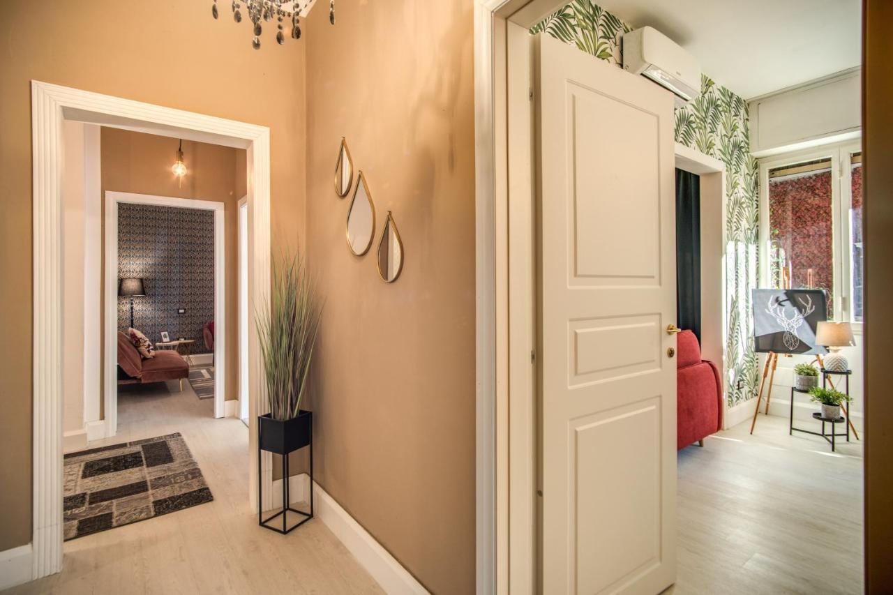Aweshomeitaly - White Mirrors Apartment ปิซา ภายนอก รูปภาพ