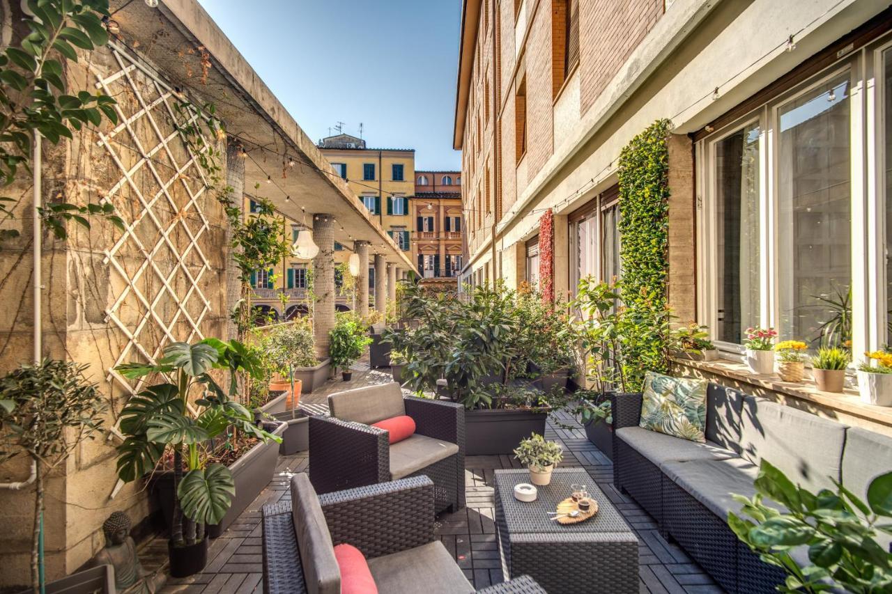Aweshomeitaly - White Mirrors Apartment ปิซา ภายนอก รูปภาพ