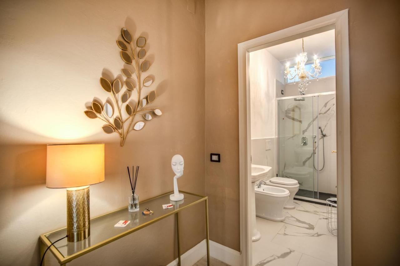 Aweshomeitaly - White Mirrors Apartment ปิซา ภายนอก รูปภาพ